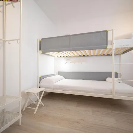 Homeholidaysrentals - Costa Barcelona * Malgrat de Mar